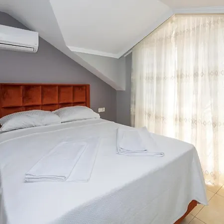 Blue - 4 Bedroom In Hisarönü Öludeniz