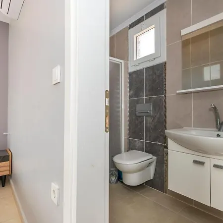 Blue - 4 Bedroom In Hisaroenue Oludeniz