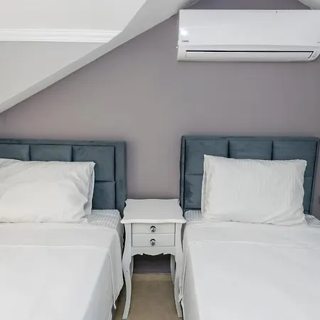 Villa Blue - 4 Bedroom In Hisarönü *